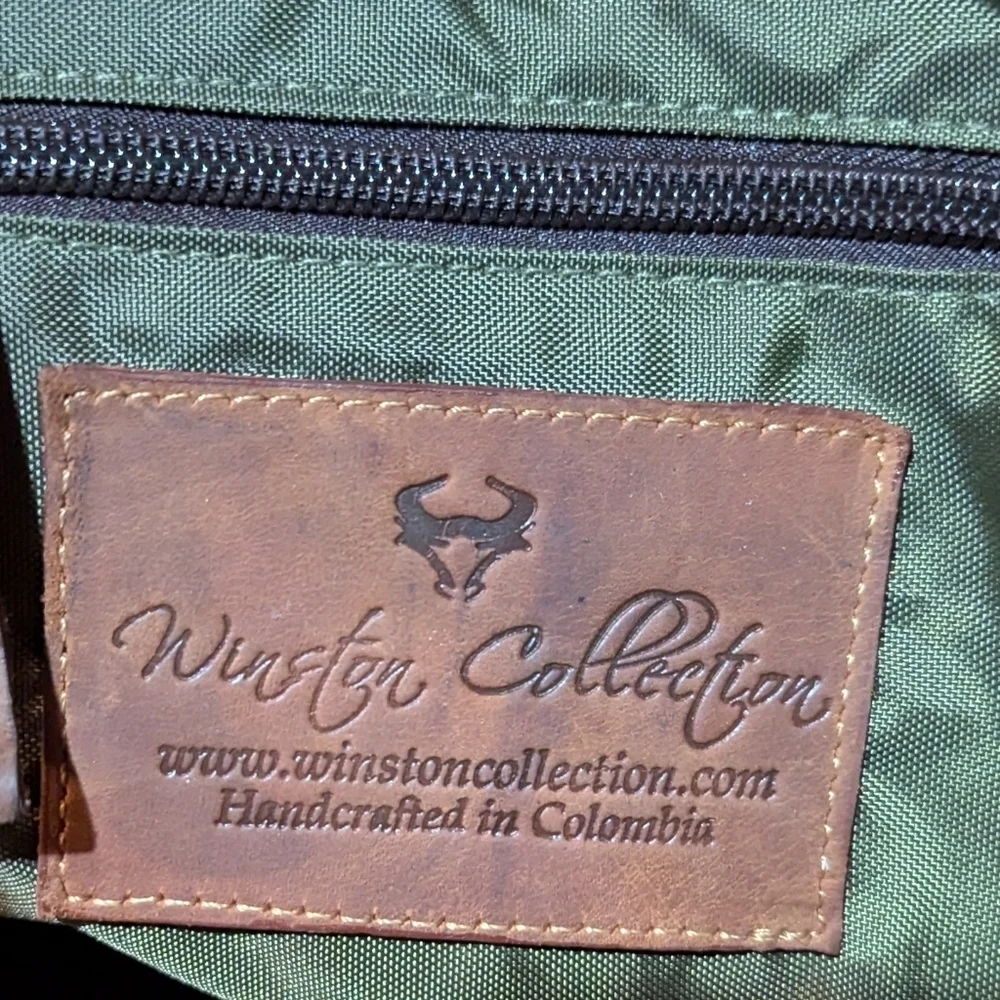WINSTON COLLECTION Country Club Duffel Bag in Crazy Horse Leather Unisex